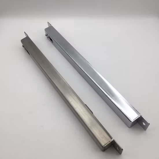 Folha de aço inoxidável 304 mais vendida de 3 mm 5 mm Folha de aço inoxidável perfurada com acabamento 8K